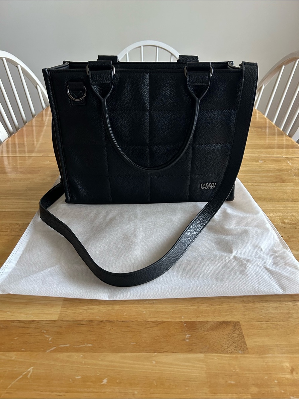 Rad Rev Boxy Tote Max Pebble Black